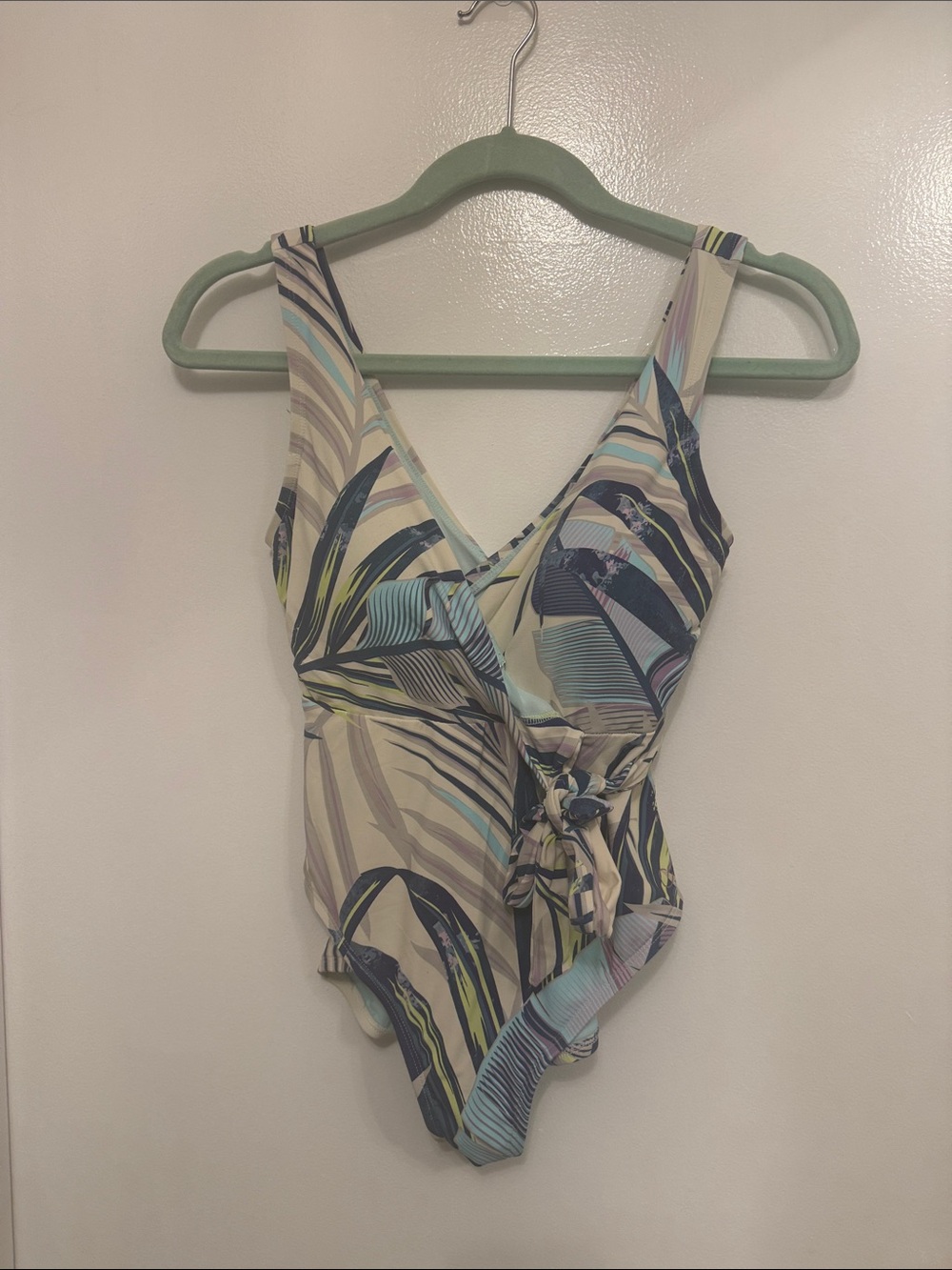 Calia by Carrie Underwood One-Piece Swimsuit with Side Tie Tropical Print